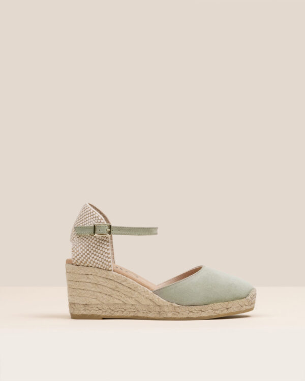 gaimo-alpargata-mujer-global5-verde-cunas-piel-primavera-verano-2023-lateral-1388×1735 gaimo-alpargata-mujer-global5-verde-cunas-piel-primavera-verano-2023-lateral-1388×1735