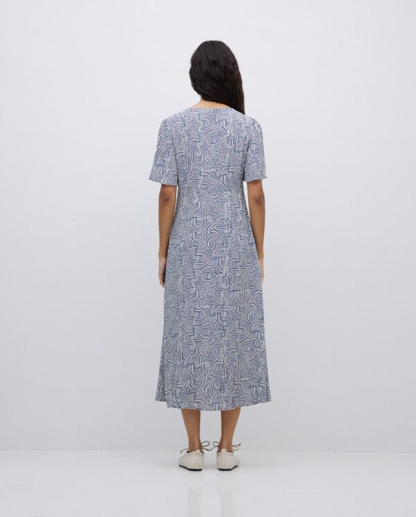 42825_155_05adl 42825_155_05adl