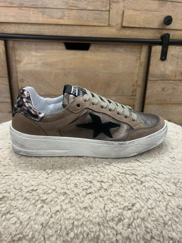 7a8a9b4e-13da-440a-9730-324dfb254644