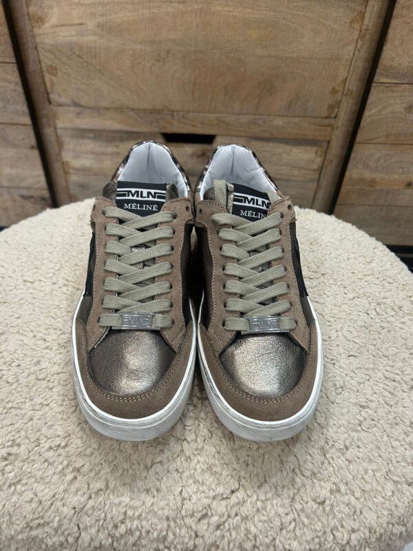 f01158de-a9d7-4dcb-93bc-7eccbe4df933